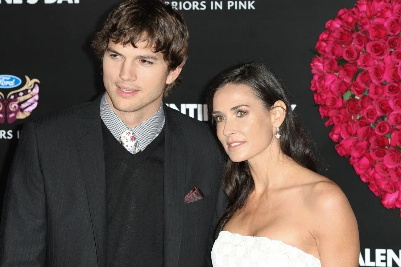 12.Demi Moore and Ashton Kutcher.jpg?format=webp