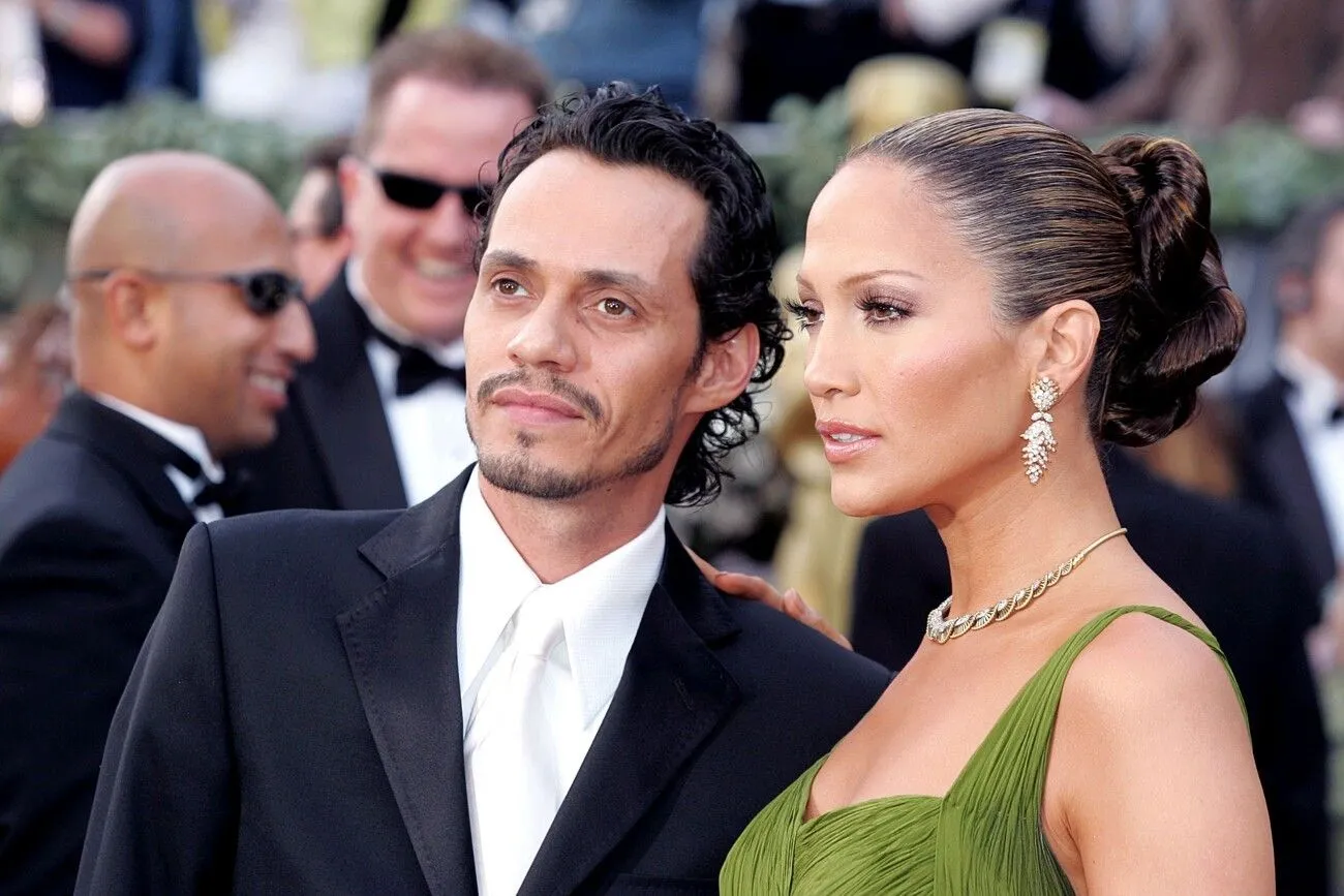 13.Jennifer Lopez and Marc Anthony.jpg?format=webp