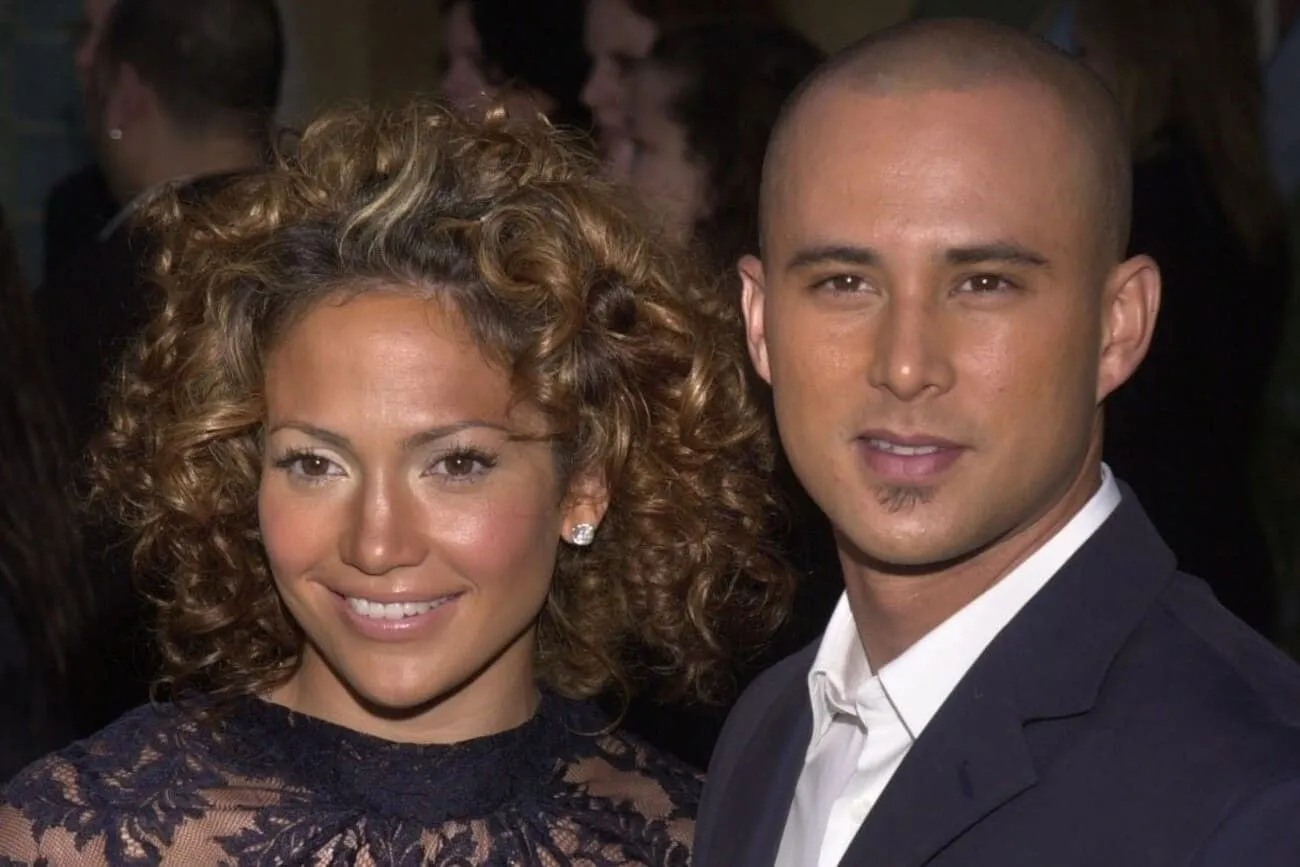 23.Jennifer Lopez and Cris Judd.jpg?format=webp