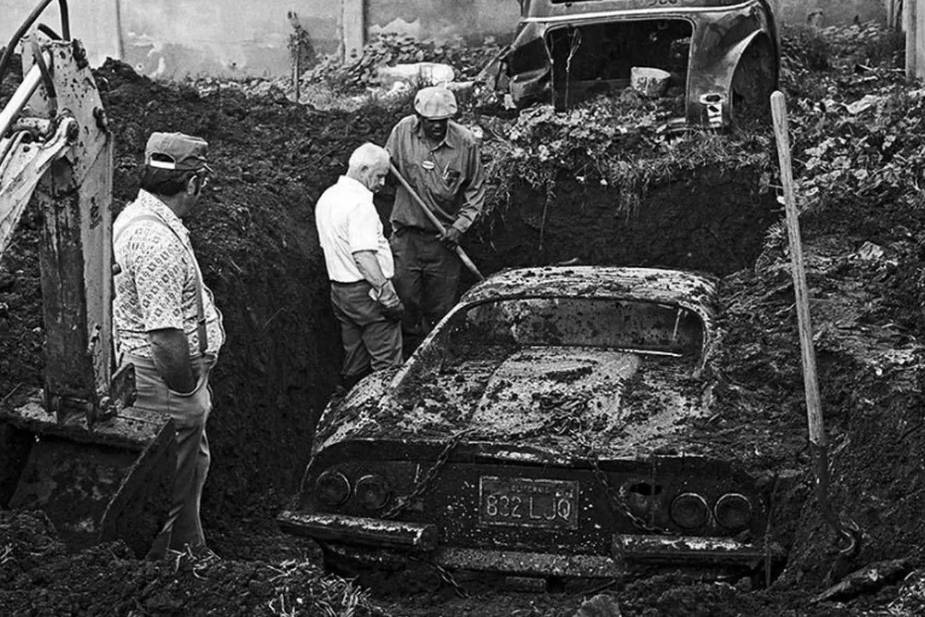 2. A Ferrari buried.jpg?format=webp