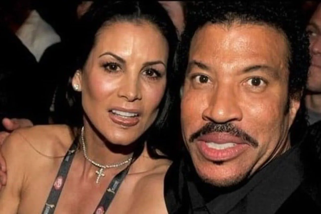 35.Lionel Richie and Diane Alexander.jpg?format=webp