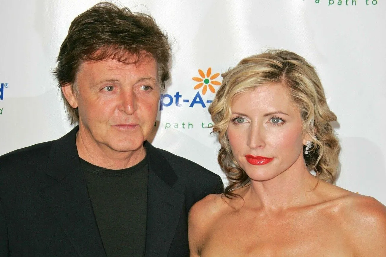 8.Paul McCartney and Heather Mills.jpg?format=webp