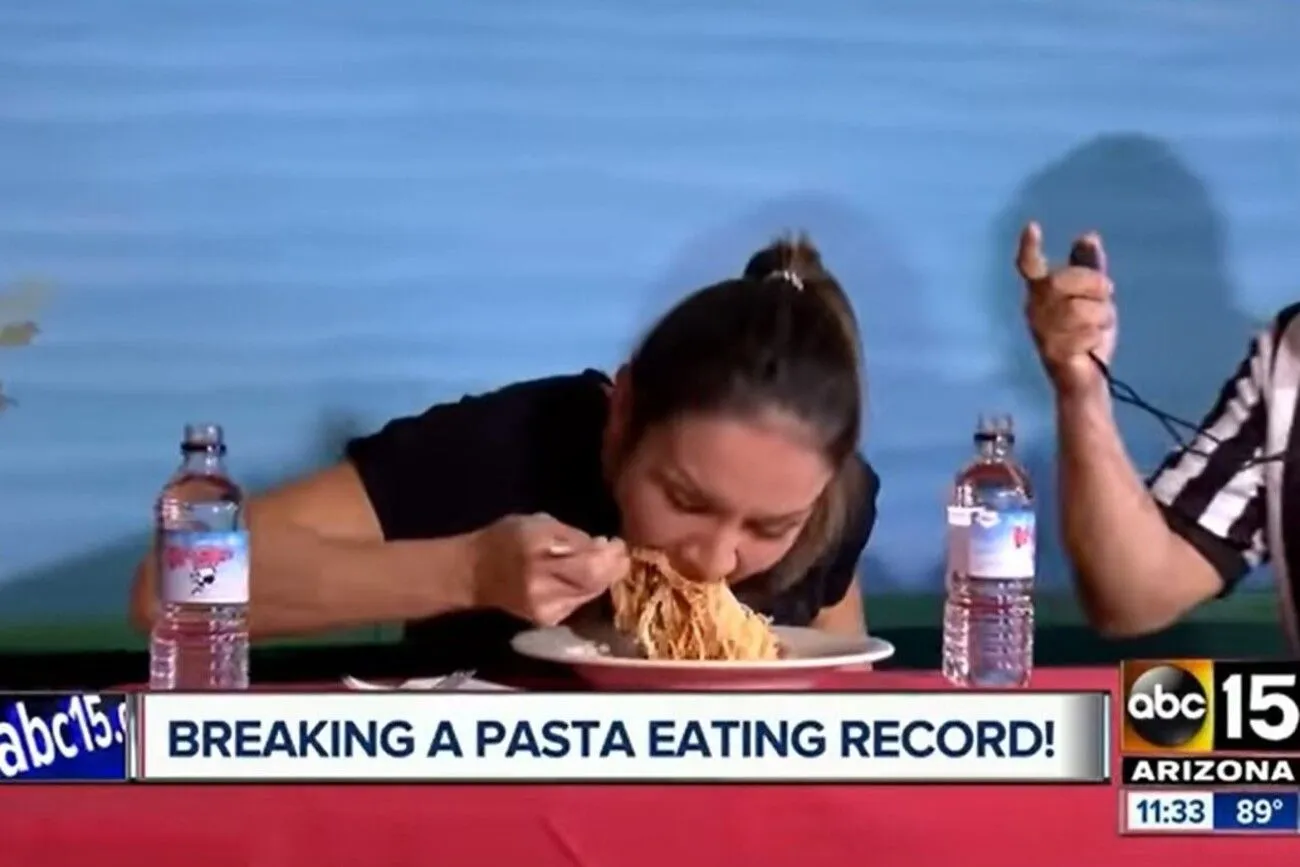 Tucson woman eats bowl of pasta in 26 seconds (1).jpg?format=webp